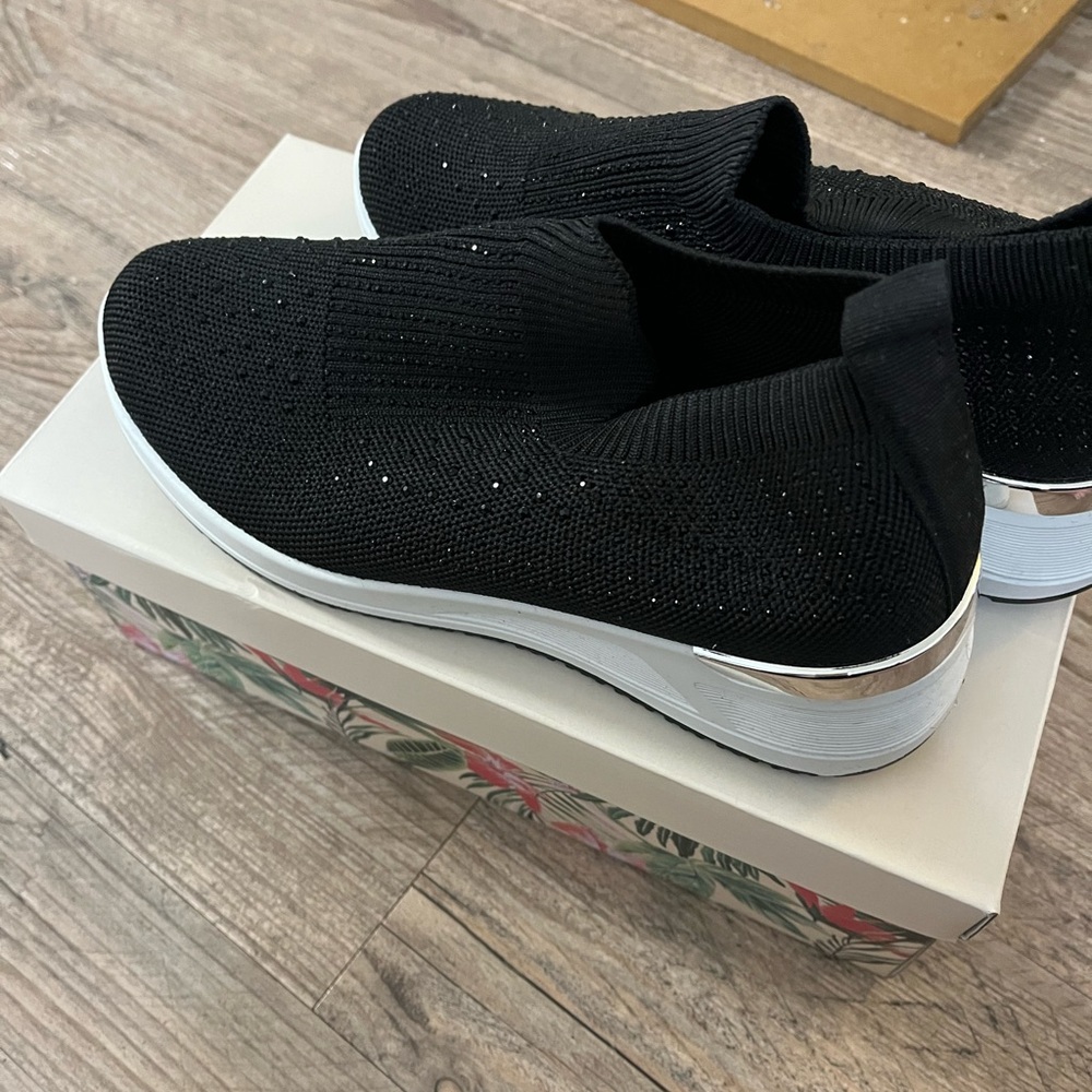 Clearance! Tommy Bahama Women's Black Knit Sneakers